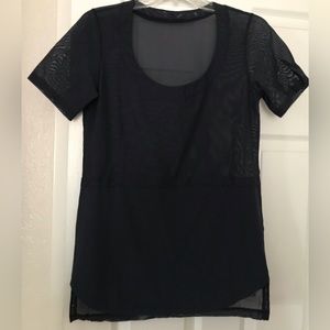 Navy mesh low scoop short sleeve lululemon shirt
